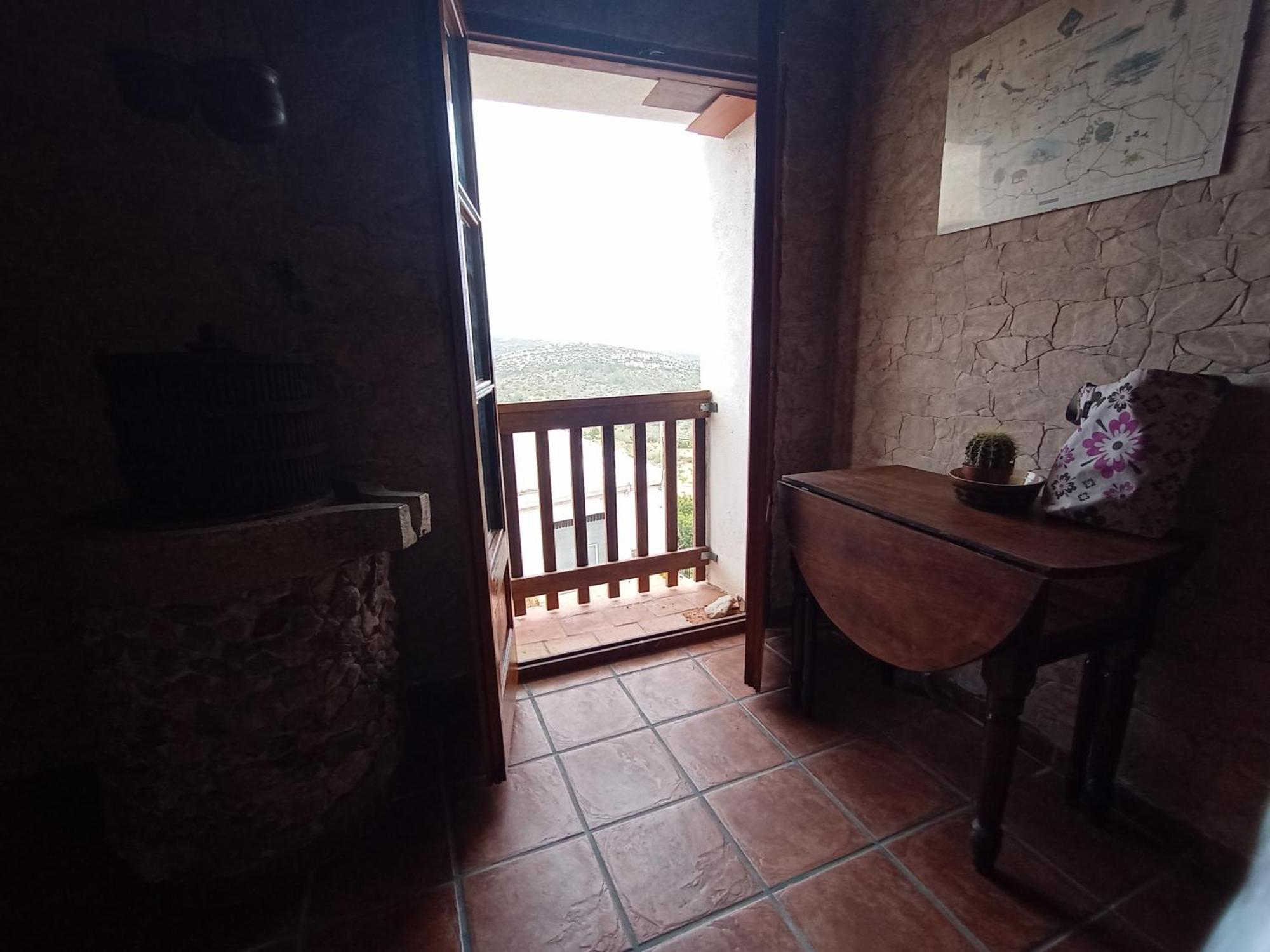 Tranquil And Spacious Townhouse In Historical And Picturesque Cervera Del Maestre Dış mekan fotoğraf